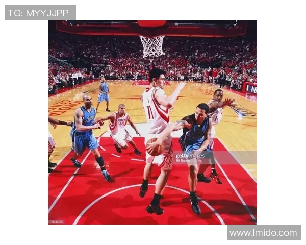 姚明进攻技巧深度解析与战术运用探讨