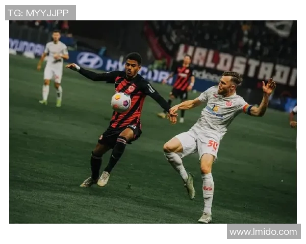 德甲热门对决,法兰克福战平多特蒙德继续领跑竞争 德甲热门对决,法兰克福战平多特蒙德继续领跑竞争